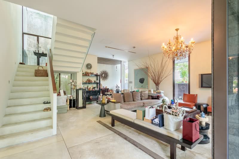 Watten View, Bukit Timah Road, Newton / Novena, 4 Bedrooms, 5,000 sqft, Semi-Detached House For Sale, by Matthew Kengo Iwami 贤悟, 500056165 - Living Room - PropertyGuru.com.sg