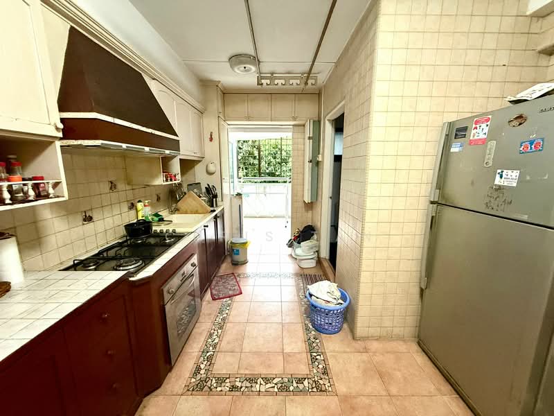 616 Ang Mo Kio Avenue 4 HDB Flat For Sale at S$ 1,200,000 | PropertyGuru Singapore - Kitchen