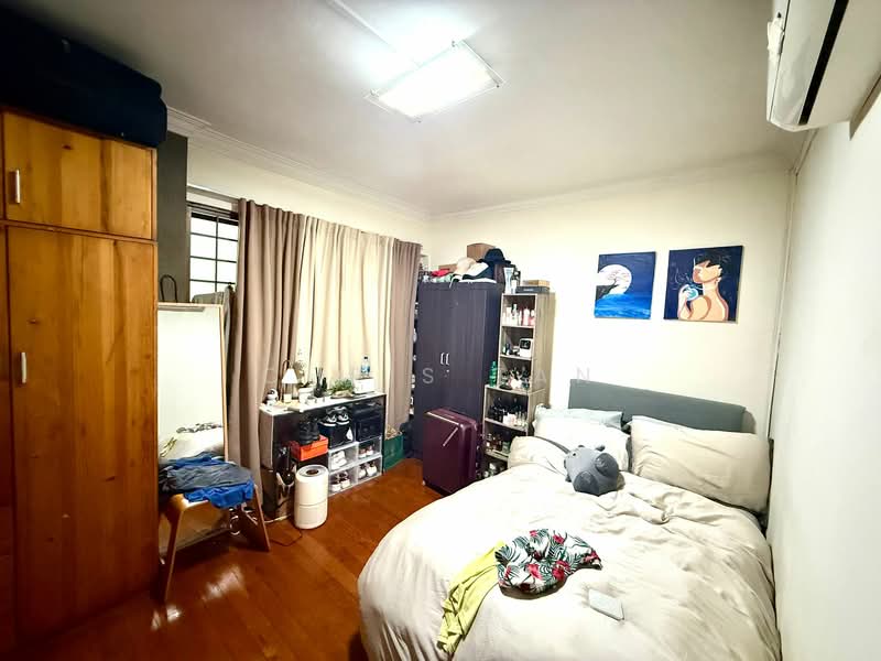 616 Ang Mo Kio Avenue 4 HDB Flat For Sale at S$ 1,200,000 | PropertyGuru Singapore - Bedroom