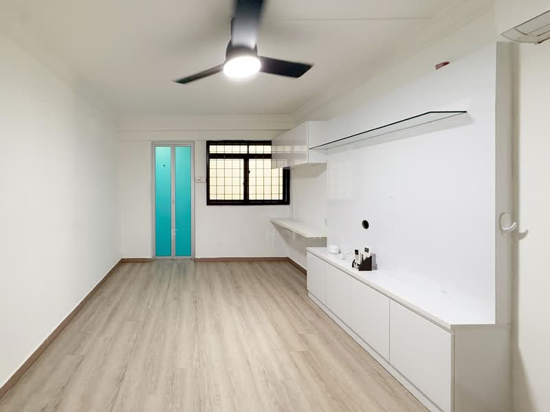 317 Bukit Batok Street 32 HDB Flat For Sale at S$ 500,000 | PropertyGuru Singapore