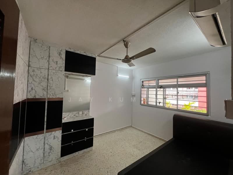 477 Jurong West Street 41 HDB Flat For Sale at S$ 425,000 | PropertyGuru Singapore - Study