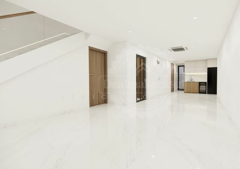 ❤️ DEALMAKERS ✨ D15 BRAND NEW 5 LEVELS HOME! Terraced House For Sale at S$ 7,280,000 | PropertyGuru Singapore - Interior