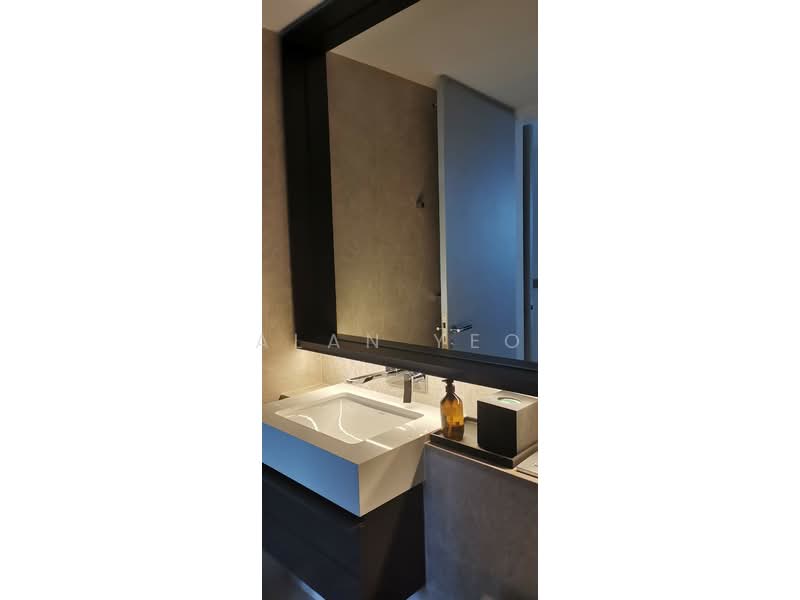 Riviere, 1 Jiak Kim Street, 2 Bedrooms, 818 sqft, Condominium For Rent, by Alan Yeo, 500056235 - Bathroom - PropertyGuru.com.sg