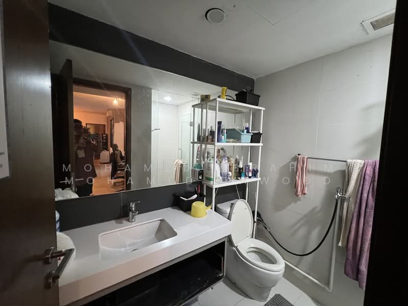 River Isles Condominium For Sale at S$ 1,600,000 | PropertyGuru Singapore