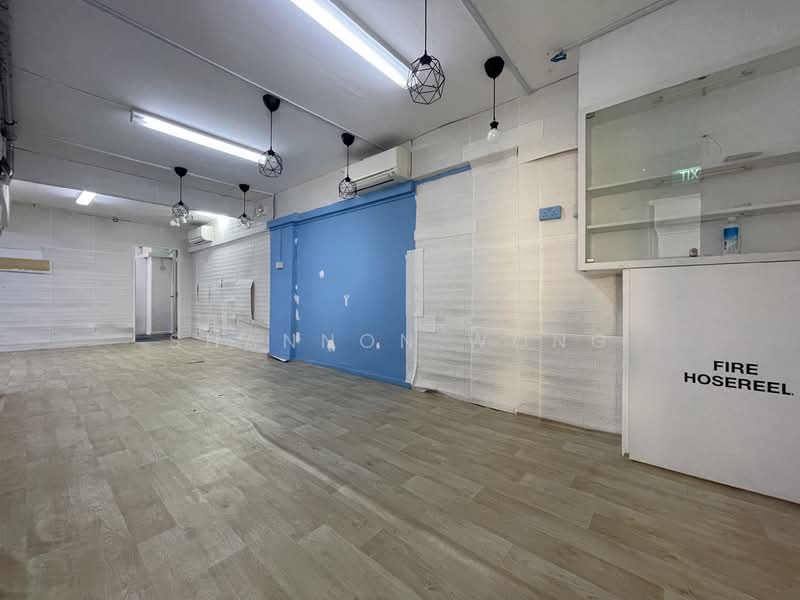 208 HOUGANG STREET 21