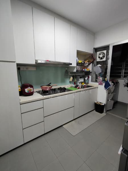 165B Yung Kuang Court, 165B Yung Kuang Road, Room Rental, 120 sqft, HDB Flat For Rent, by Lawrence Quek, 500056255 - Kitchen - PropertyGuru.com.sg