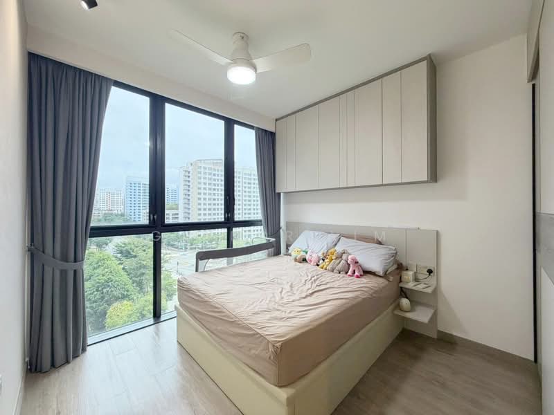 The Tapestry Condominium For Sale at S$ 1,780,000 | PropertyGuru Singapore - Master Bedroom