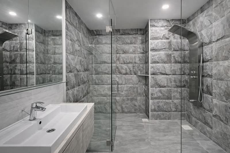 PrestigeHomes - Well renovated 14000sqft Bungalow @ Saraca, , 9 Bedrooms, 14,000 sqft, Bungalow House For Sale, by Kristle Ng, 500056279 - Bathroom - PropertyGuru.com.sg