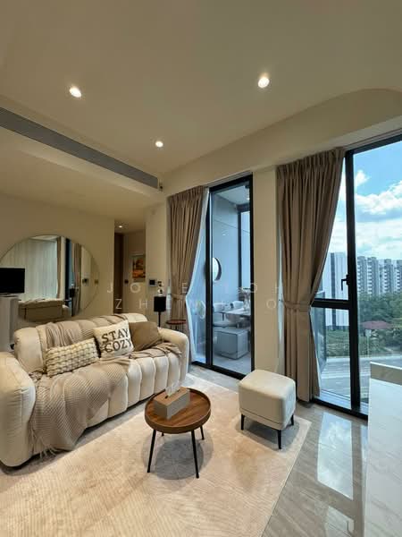Leedon Green Condominium For Sale at S$ 2,350,000 | PropertyGuru Singapore - Living Room