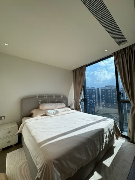 Leedon Green Condominium For Sale at S$ 2,350,000 | PropertyGuru Singapore - Bedroom