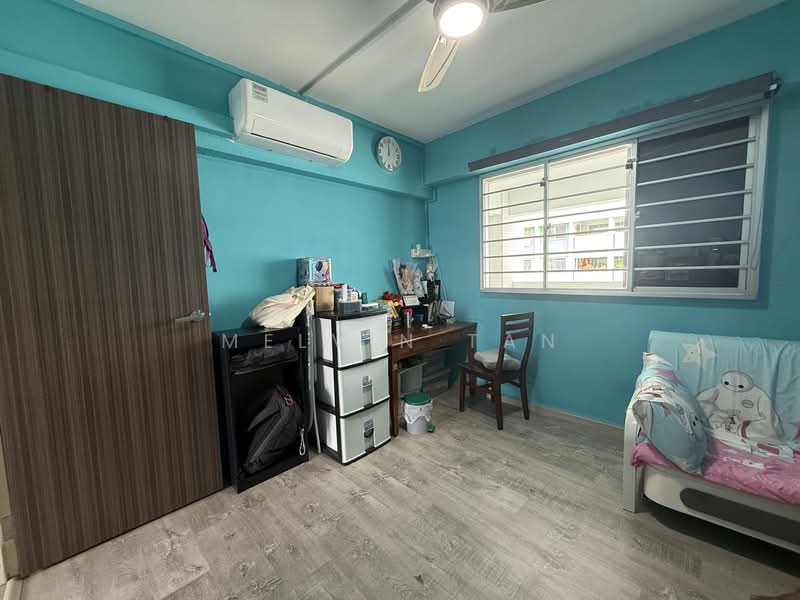 For Sale - 260 Yishun Street 22