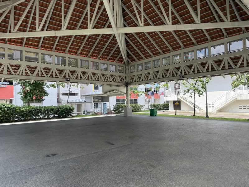 157 Yishun Street 11 HDB Flat For Sale at S$ 460,000 | PropertyGuru Singapore - Exterior