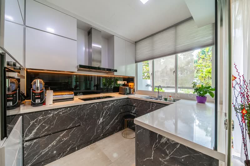 Cabana Cluster House For Sale at S$ 2,980,000 | PropertyGuru Singapore - Kitchen