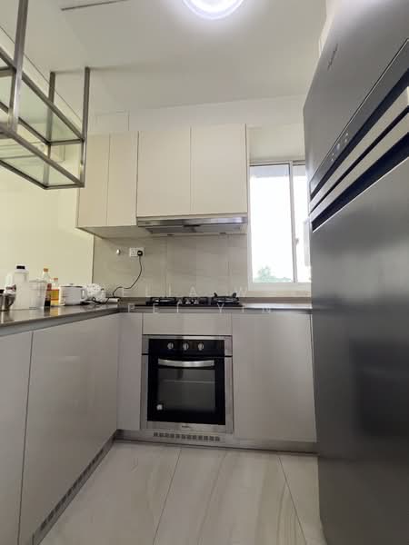 High Park Residences Condominium For Sale at S$ 1,380,000 | PropertyGuru Singapore - Kitchen