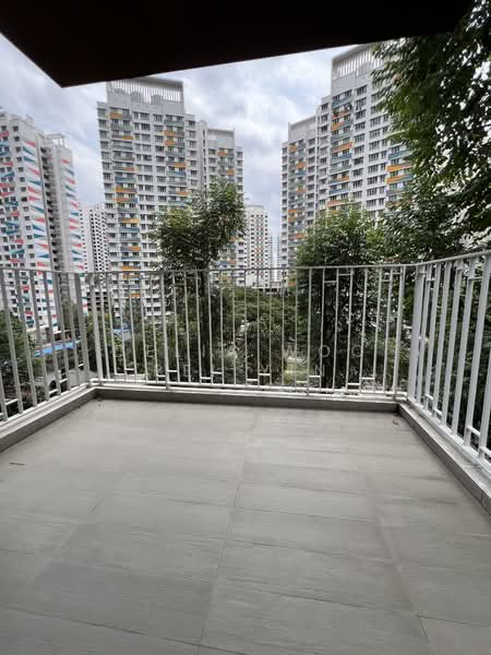 High Park Residences Condominium For Sale at S$ 1,380,000 | PropertyGuru Singapore - Balcony