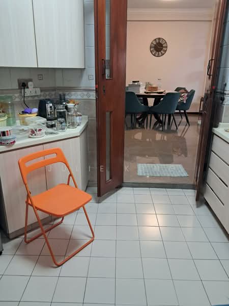 Regent Park, , 2 Bedrooms, 958 sqft, Condominium For Rent, by Julie Kong, 500056323 - PropertyGuru.com.sg