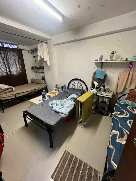 631 Hougang Avenue 8, 631 Hougang Avenue 8, Room Rental, 180 sqft, HDB Flat For Rent, by Eileen Chin, 500056341 - Bedroom - PropertyGuru.com.sg