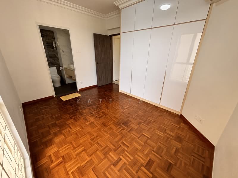 Master Bedroom with Ensuite Bathroom