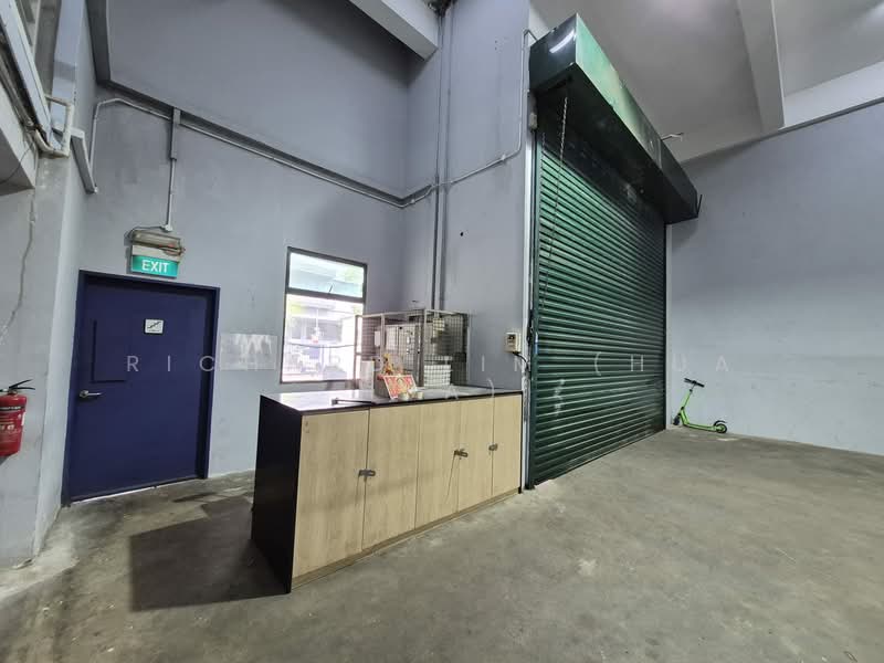 Woodlands Industrial Park E1, Woodlands Industrial Park E1, 5,000 sqft, Factory / Workshop (B2) For Rent, by Richard Lim (Hua Hua), 500056369 - Entrance - CommercialGuru.com.sg