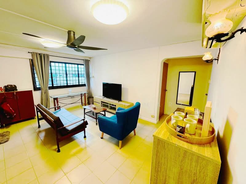 158 Tampines Street 12, 158 Tampines Street 12, Room Rental, 120 sqft, HDB Flat For Rent, by Khairun Marz, 500056386 - Living Room - PropertyGuru.com.sg