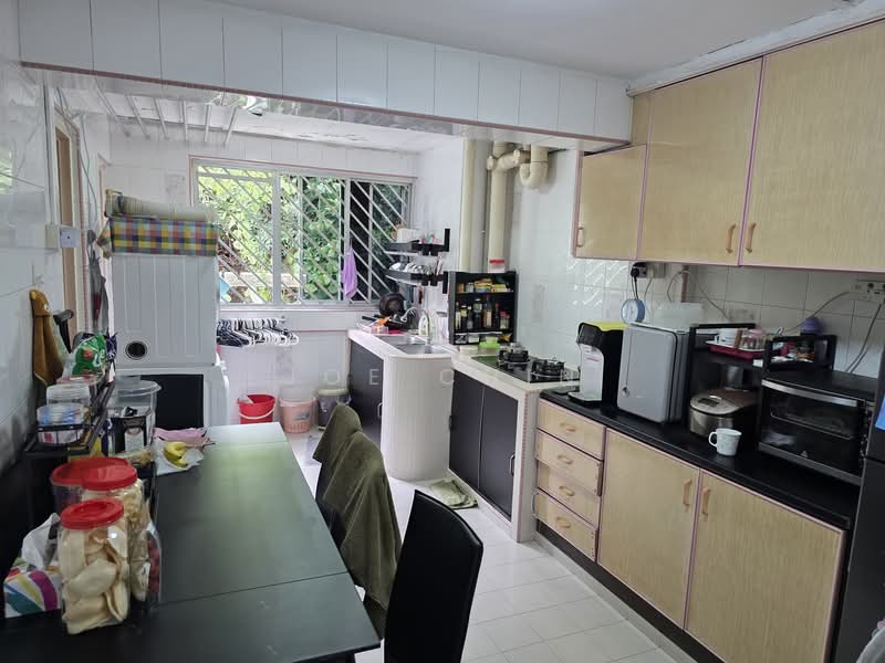 30 Telok Blangah Rise HDB Flat For Sale at S$ 440,000 | PropertyGuru Singapore - Kitchen