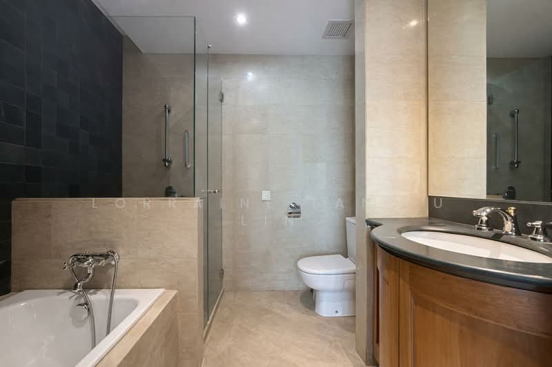 The Tessarina, 26 Wilby Road, 3 Bedrooms, 1,313 sqft, Condominium For Rent, by Lorraine Tan Yu Lin, 500056416 - Bathroom - PropertyGuru.com.sg