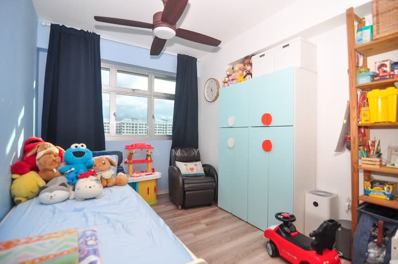 213A Punggol Walk HDB Flat For Sale at S$ 699,000 | PropertyGuru Singapore - Bedroom