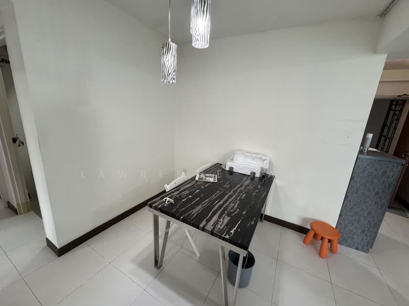 458 Yishun Avenue 11, 458 Yishun Avenue 11, 3 Bedrooms, 1,001 sqft, HDB Flat For Rent, by Lawrence Tang, 500056420 - PropertyGuru.com.sg