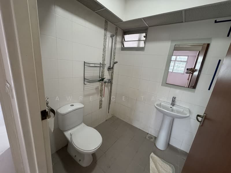 458 Yishun Avenue 11, 458 Yishun Avenue 11, 3 Bedrooms, 1,001 sqft, HDB Flat For Rent, by Lawrence Tang, 500056420 - PropertyGuru.com.sg