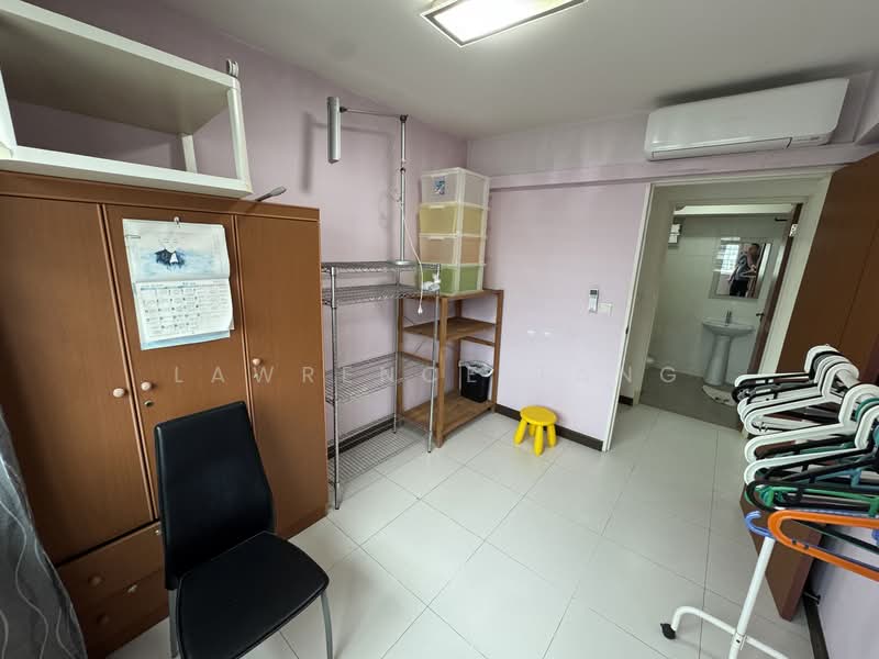 458 Yishun Avenue 11, 458 Yishun Avenue 11, 3 Bedrooms, 1,001 sqft, HDB Flat For Rent, by Lawrence Tang, 500056420 - PropertyGuru.com.sg