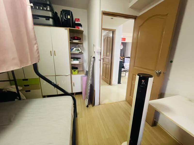305 Tampines Street 32, 305 Tampines Street 32, 4 Bedrooms, 1,345 sqft, HDB Flat For Sale, by Jomaine Chua, 500056432 - Interior - PropertyGuru.com.sg