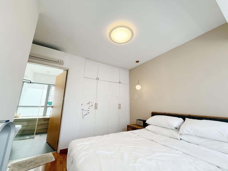 168C Simei Lane HDB Flat For Sale at S$ 949,999 | PropertyGuru Singapore - Bedroom