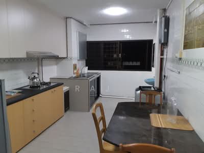 For Rent - 293 Tampines Street 22