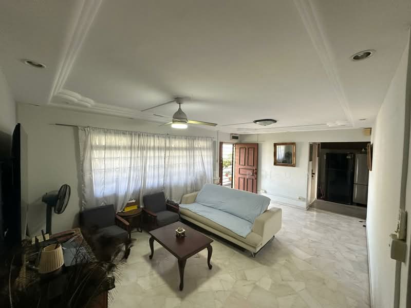 188C Rivervale Drive HDB Flat For Sale at S$ 588,000 | PropertyGuru Singapore - Living Room