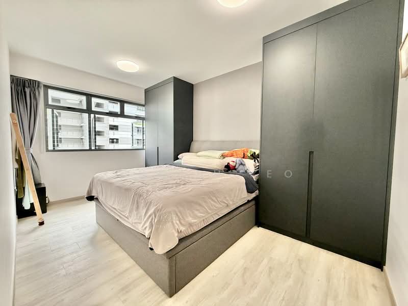 620A Tampines Street 61 HDB Flat For Sale at S$ 778,000 | PropertyGuru Singapore - Bedroom