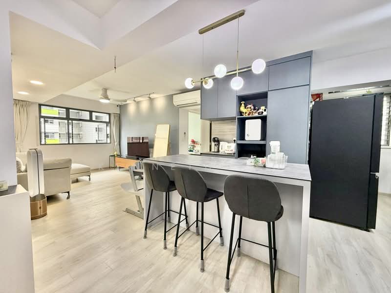 620A Tampines Street 61 HDB Flat For Sale at S$ 778,000 | PropertyGuru Singapore - Kitchen