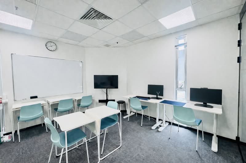 Bukit Timah Shopping Centre, 170 Upper Bukit Timah Road, 431 sqft, Mall Shop For Sale, by Lam Min Yi, 500056461 - Study - CommercialGuru.com.sg