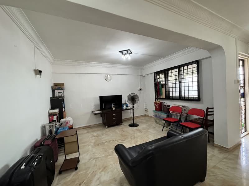629 Bedok Reservoir Road HDB Flat For Sale at S$ 968,000 | PropertyGuru Singapore - Living Room