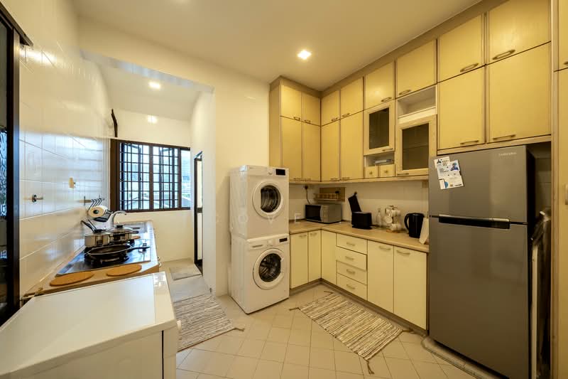 Valley Mansion, Oxley Road, Room Rental, 200 sqft, Apartment For Rent, by Cove, 500056474 - Kitchen - PropertyGuru.com.sg