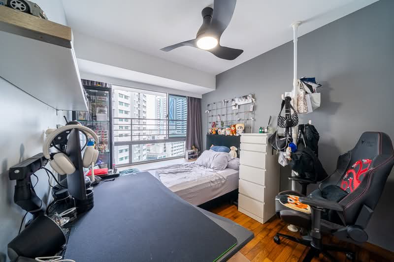 9 Boon Keng Road HDB Flat For Sale at S$ 1,350,000 | PropertyGuru Singapore - Bedroom