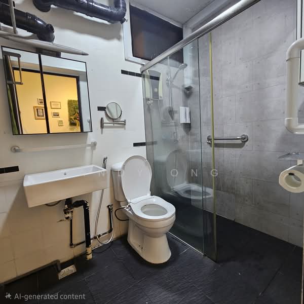 296 Choa Chu Kang Avenue 2 HDB Flat For Sale at S$ 650,000 | PropertyGuru Singapore - Bathroom