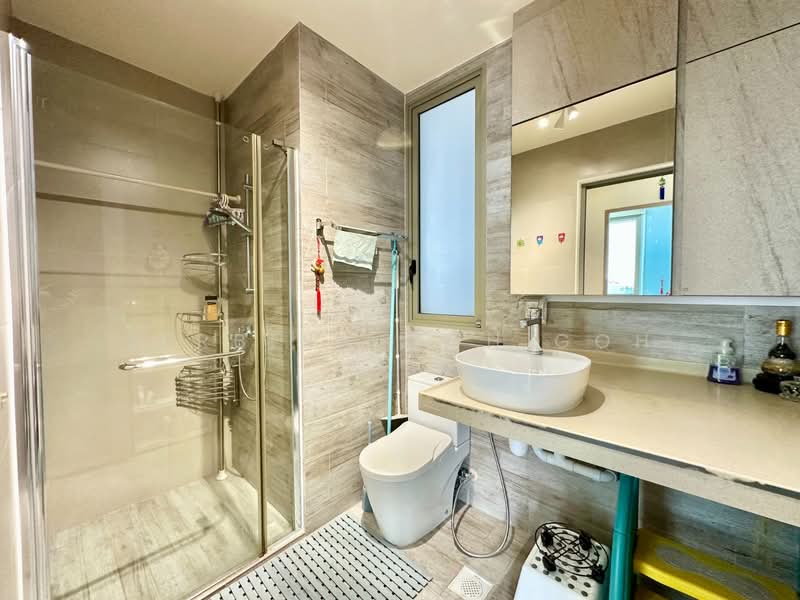 Sea Horizon Executive Condominium For Sale at S$ 1,199,000 | PropertyGuru Singapore - Bathroom