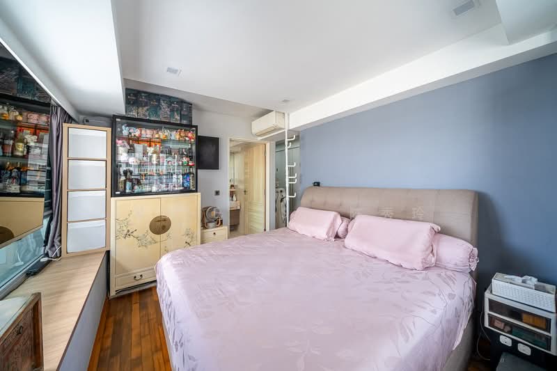 9 Boon Keng Road HDB Flat For Sale at S$ 1,350,000 | PropertyGuru Singapore - Bedroom