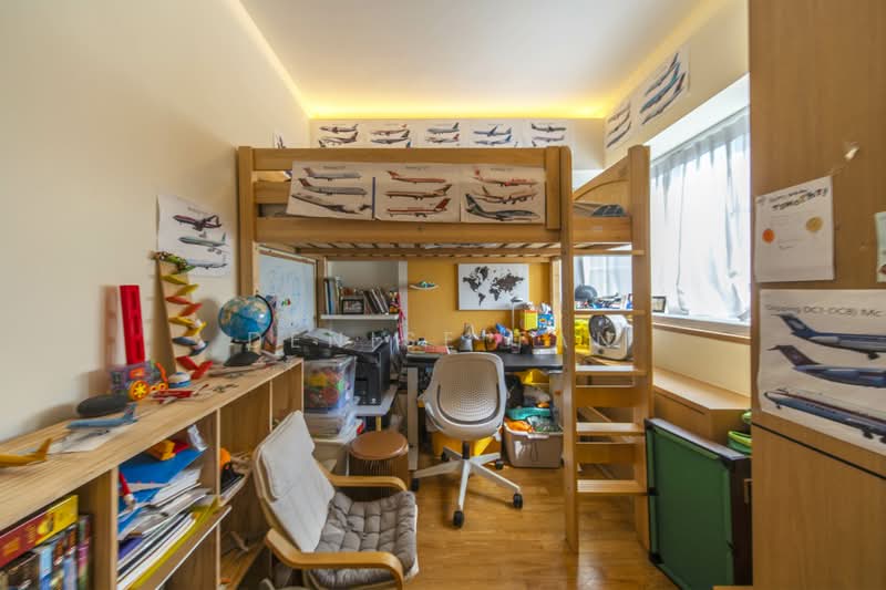 Le Crescendo Condominium For Sale at S$ 2,550,000 | PropertyGuru Singapore - Study