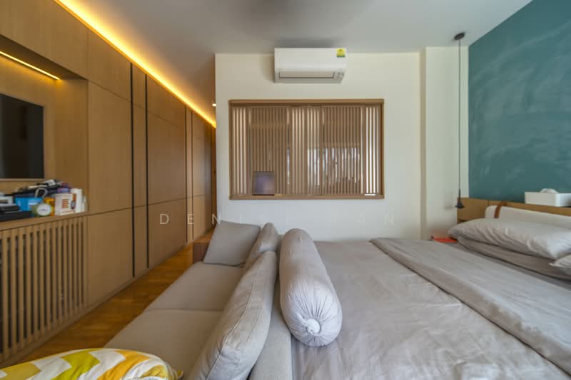 Le Crescendo Condominium For Sale at S$ 2,550,000 | PropertyGuru Singapore - Bedroom