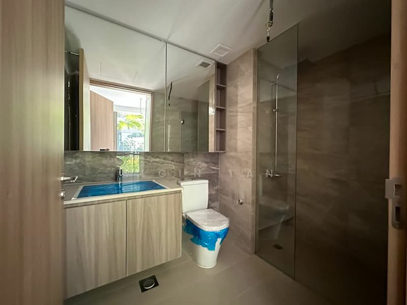 The Botany at Dairy Farm, 3 Dairy Farm Walk, 4 Bedrooms, 1,270 sqft, Condominium For Rent, by Algin Tan, 500056556 - Bathroom - PropertyGuru.com.sg