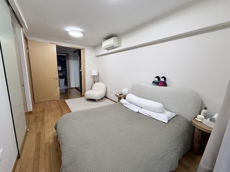 Palacio, Lorong M Telok Kurau, 5 Bedrooms, 3,738 sqft, Cluster House For Rent, by Kay. ., 500056570 - Master bedroom - PropertyGuru.com.sg