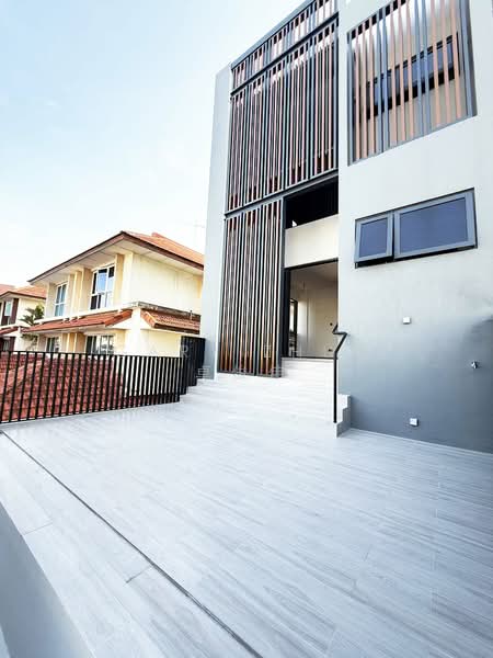 Brand new freehold semi detached house at Kembangan. Semi-Detached House For Sale at S$ 6,800,000 | PropertyGuru Singapore - Exterior