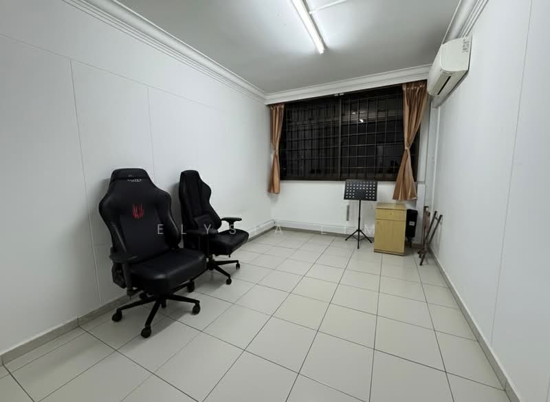 633 Choa Chu Kang North 6 HDB Flat For Sale at S$ 795,000 | PropertyGuru Singapore - Study