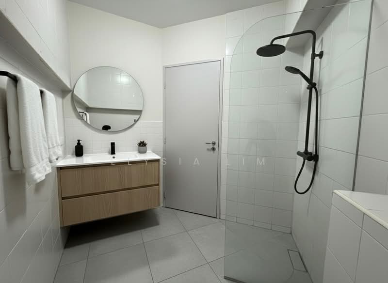 633 Choa Chu Kang North 6 HDB Flat For Sale at S$ 795,000 | PropertyGuru Singapore - Bathroom